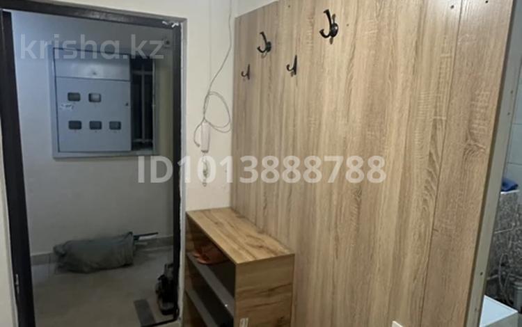 1-бөлмелі пәтер · 38 м² · 1/12 қабат, мкр Акбулак, Байтерекова 95, бағасы: 200 000 ₸ в Алматы, Алатауский р-н — фото 2