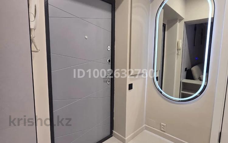 2-бөлмелі пәтер · 42 м² · 3/5 қабат, Туркебаева 96 — Толе би, бағасы: 300 000 ₸ в Алматы, Алмалинский р-н — фото 2