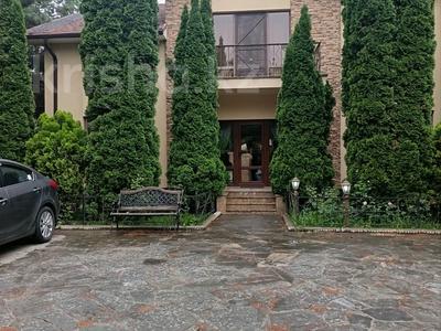 Отдельный дом · 7 комнат · 450 м² · 9.6 сот., мкр Архат, Квартал 2 за 380 млн ₸ в Алматы, Бостандыкский р-н