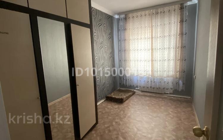 Жеке үй · 3 бөлме · 60 м² · 10 жүзд., 12 ш/а., Район штрафстоянка 54 — Штравстоянкаға қарама-қарсы, бағасы: 100 000 ₸ в Актобе, мкр 12 — фото 2
