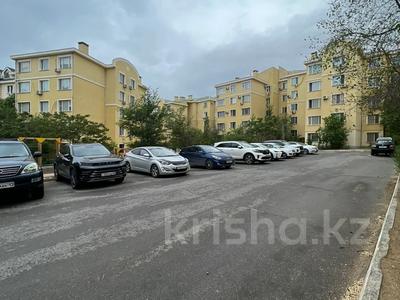 2-комнатная квартира · 80 м² · 3/5 этаж, 15-й мкр 64а за 180 000 ₸ в Актау