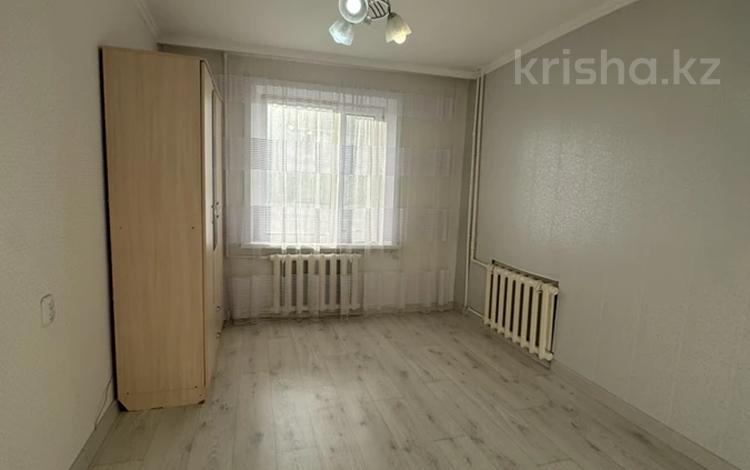 3-комнатная квартира · 62 м² · 8/9 этаж, Майкудук, Мкр Восток-3 — Восток-5 за 20.4 млн ₸ в Караганде, Алихана Бокейханова р-н — фото 2