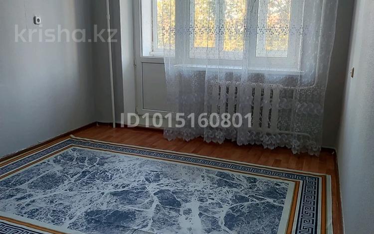 1-комнатная квартира · 37 м² · 5/9 этаж, мкр 4 4 за 13 млн ₸ в Уральске — фото 2