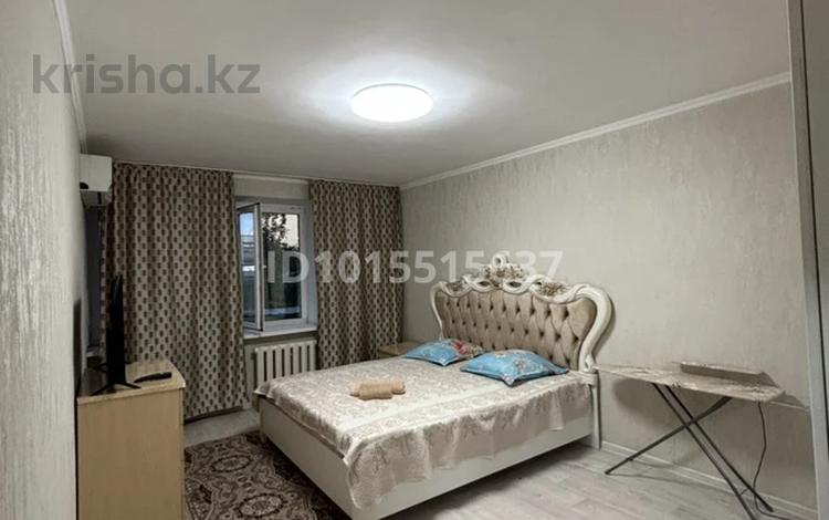 1-бөлмелі пәтер · 32 м² · 2/5 қабат, Абулхайырхана 91/1, бағасы: 10 000 ₸ в Уральске — фото 2