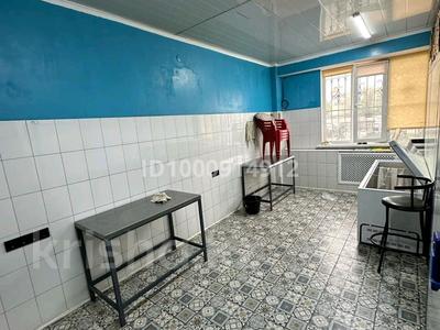 Аренда коммерческой недвижимости в Алматы: Магазины и бутики, общепит · 46 м² за 600 000 〒 Магазины и бутики, общепит · 46 м² за 600 000 〒 в Алматы, Ауэзовский р-н