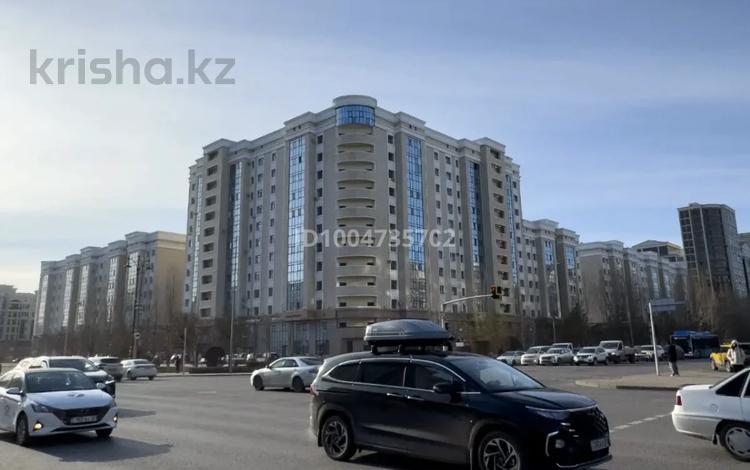 2-комнатная квартира · 78 м² · 8/8 этаж, Мәңгілік Ел 21 за 53 млн ₸ в Астане, Есильский р-н — фото 33