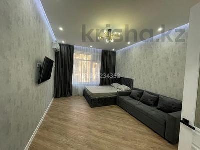 1-бөлмелі пәтер · 44 м² · 7/9 қабат, мкр Нурсая, Әбілқайыр хана 65, бағасы: 300 000 ₸ в Атырау