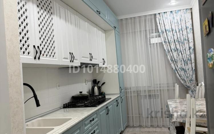 3-комнатная квартира · 74 м² · 4/5 этаж, мкр Улы Дала — Даниял Даму, Фиркан жанында. остановка үйдің алдында. 69,64,67 мектептер жақын. Үй қыста өте жылы. за 150 000 ₸ в Таразе — фото 7