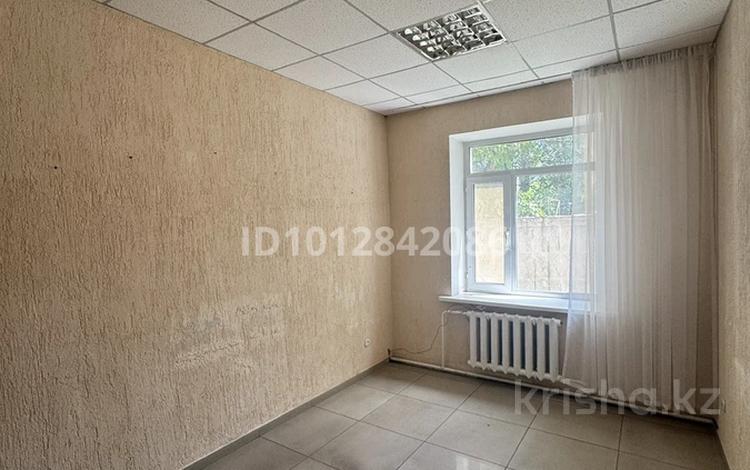 Офисы · 13 м² за 66 000 ₸ в Павлодаре — фото 2