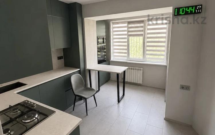 3-бөлмелі пәтер · 74.6 м² · 4/5 қабат, Жетісу-4 ш/а. 6 — Станция метро Момышулы, бағасы: 54.5 млн ₸ в Алматы, Ауэзовский р-н — фото 18