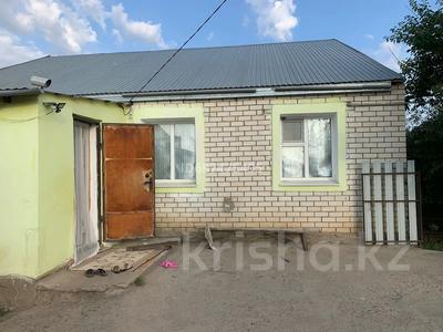 Отдельный дом · 4 комнаты · 120 м² · 12 сот., Кунаева 8 за 22 млн 〒 в Жаик-2