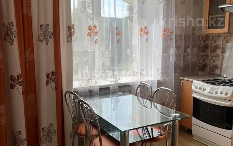 2-бөлмелі пәтер · 53 м² · 3/5 қабат, проспект Нурсултана Назарбаева 191/1, бағасы: 250 000 ₸ в Уральске — фото 16