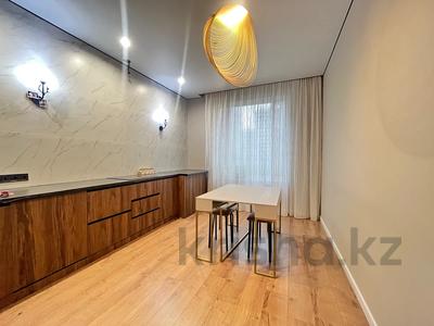 3-комнатная квартира · 96.2 м² · 2/9 этаж, Туран 43/5 за 65 млн 〒 в Астане