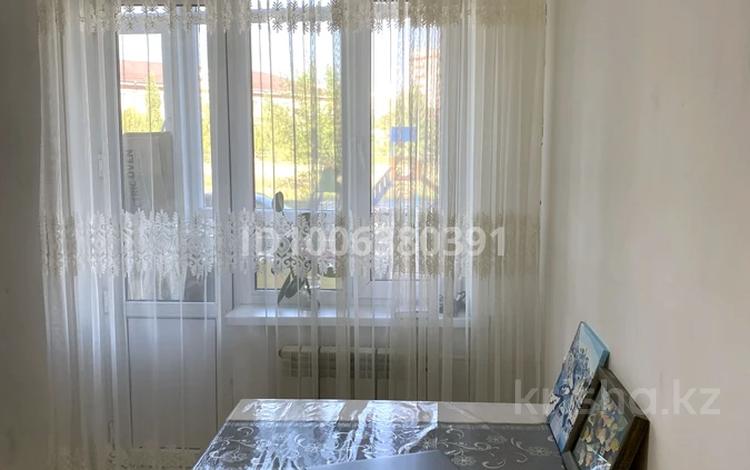 2-комнатная квартира · 59.9 м² · 1/9 этаж, мкр. Зачаганск пгт, Мурата Монкеулы 120 — За остановкой СХИ за 150 000 ₸ в Уральске — фото 2