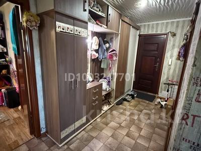 2-комнатная квартира · 50 м² · 1/5 этаж, 7 Микрорайон 8 за 10.8 млн 〒 в Лисаковске
