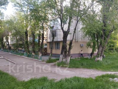 1-бөлмелі пәтер · 31 м² · 4/5 қабат, Мкрн Каратау 15, бағасы: 7.5 млн 〒 в Таразе