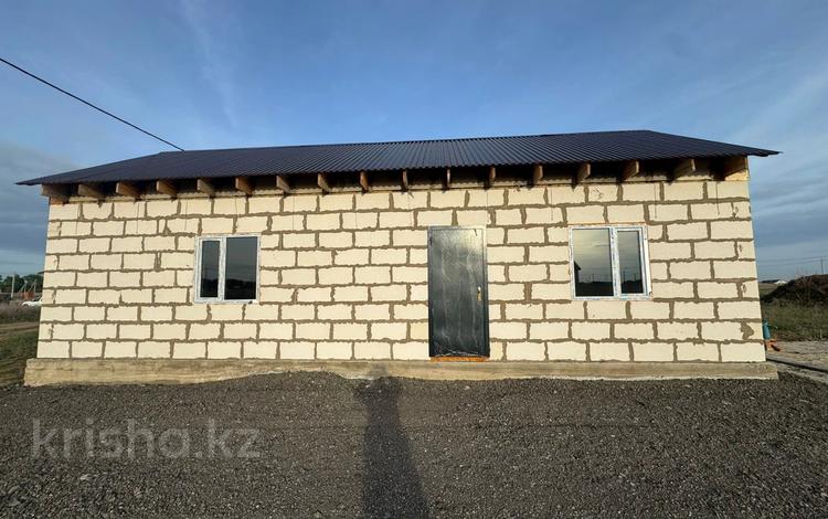 Отдельный дом · 3 комнаты · 60 м² · 10 сот., 9 за 8.5 млн ₸ в Талапкер  — фото 2