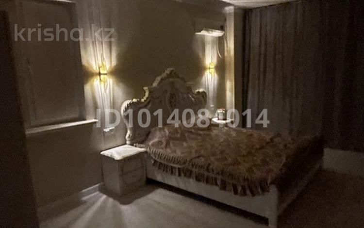 2-комнатная квартира · 50 м² · 1/1 этаж, Кустанайская 3/2 за 15 000 ₸ в Атырау, мкр Привокзальный-1 — фото 2