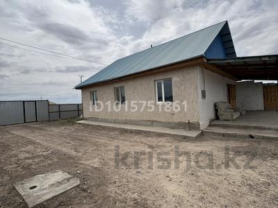 Отдельный дом · 3 комнаты · 100 м² · 10 сот., Туран 36 — Село Бахар за 13 млн ₸ в Чундже