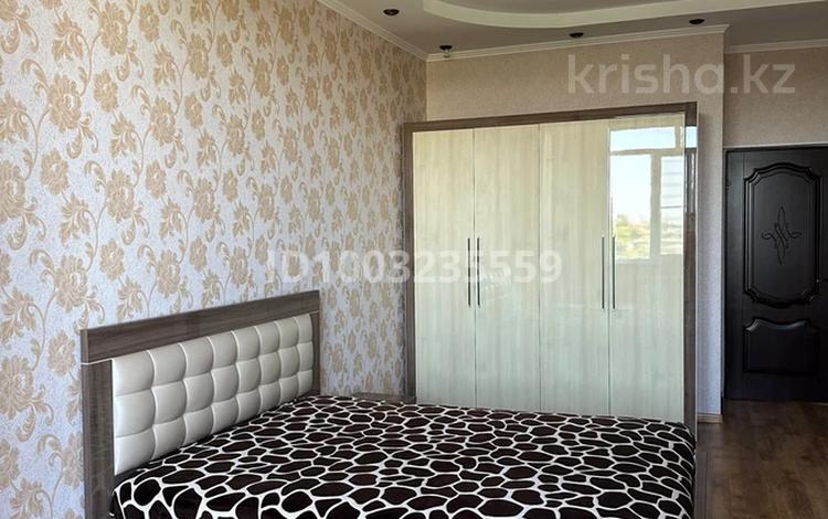 2-комнатная квартира · 68.5 м² · 6/7 этаж, Назарбаева 233/2 — Красные дома на юбилейной за 33 млн ₸ в Уральске — фото 2