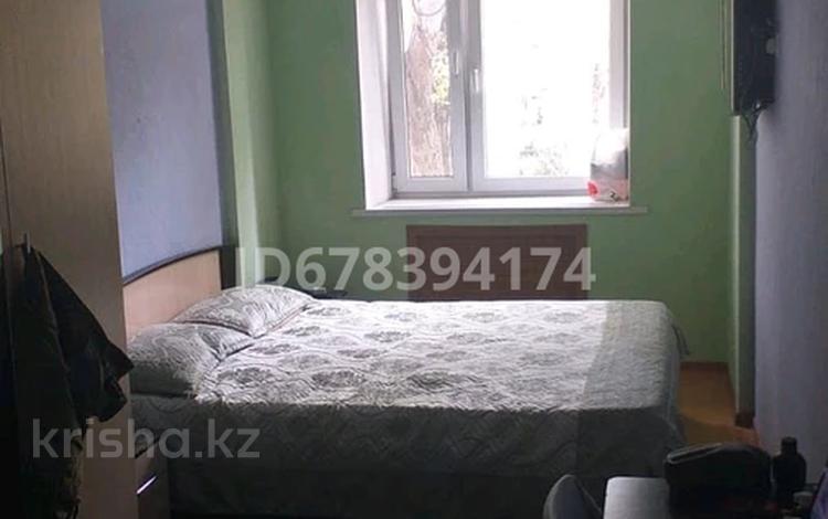 2-комнатная квартира, 50 м², 4/4 этаж, Титова 27