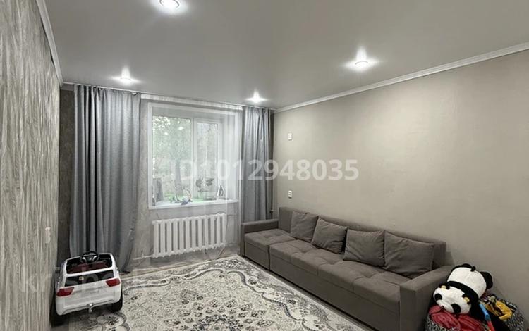 2-комнатная квартира · 57.8 м² · 3/3 этаж, Алексеенко 4 за 6.6 млн ₸ в Курчатове — фото 2