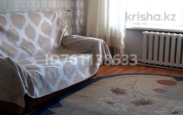 2-бөлмелі пәтер · 40 м² · 1/5 қабат, мкр Михайловка 4, бағасы: 16 млн ₸ в Караганде, Казыбек би р-н — фото 6