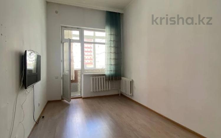 2-комнатная квартира, 57 м², 2/12 этаж, Кошкарбаева 34