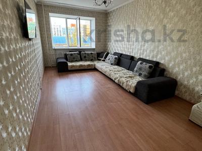 2-бөлмелі пәтер, 65 м², 5/9 қабат ай сайын, Бараева 25, бағасы: 250 000 〒 в Астане, р-н Байконур