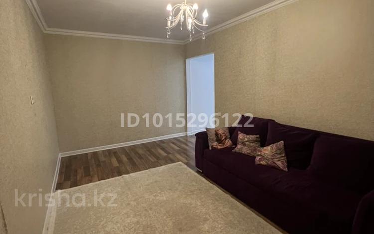 2-бөлмелі пәтер · 43 м² · 3/5 қабат, Клочкова 166 — Ботанический, бағасы: 16 000 ₸ в Алматы, Бостандыкский р-н — фото 2