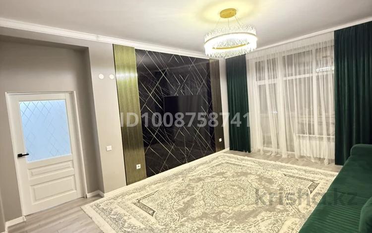 2-комнатная квартира · 71 м², мкр Акбулак, Пушкина 157 за 37.8 млн 〒 в Таразе — фото 2