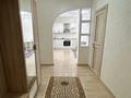 2-комнатная квартира · 50 м², Мангилик Ел 17 за 33 млн ₸ в Астане, Есильский р-н — фото 2