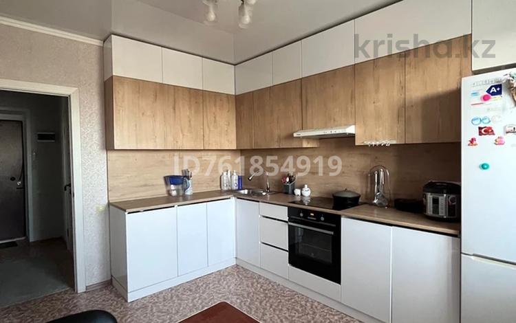 1-бөлмелі пәтер · 45.4 м² · 9/10 қабат, Глинки 36, бағасы: 18 млн ₸ в Семее — фото 11