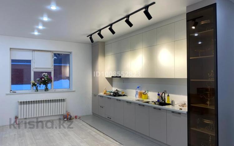 Жеке үй · 4 бөлме · 180 м² · 10 жүзд., Жаңақоныс-2 157, бағасы: 36 млн ₸ в Актобе, жилой массив Жанаконыс-2 — фото 3