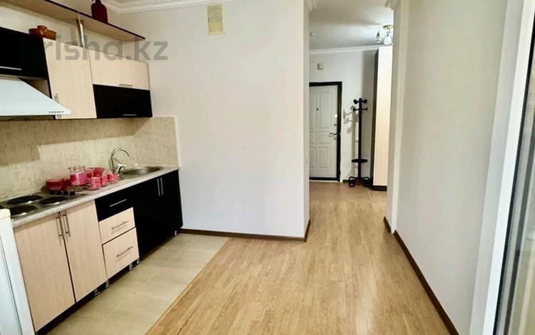 1-комнатная квартира · 49 м² · 9/12 этаж, Сауран 3/1 за 25 млн 〒 в Астане, Есильский р-н — фото 2