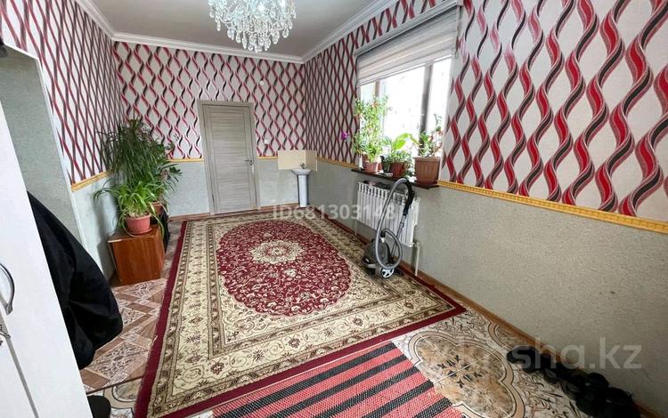 Часть дома · 6 комнат · 300 м² · 12 сот., Пос Бірлік 21/3 дом21/3 за 25 млн 〒 в Кызылтобе — фото 2