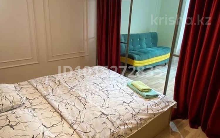 1-комнатная квартира · 55 м² · 14/18 этаж, Розыбакиева 237 — Розыбакиева и Торайгырова за 16 000 ₸ в Алматы, Бостандыкский р-н — фото 2