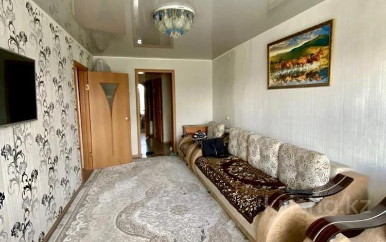 3-комнатная квартира · 61.8 м² · 5/5 этаж, кобыланды батыра 62 за 18 млн 〒 в Костанае — фото 2