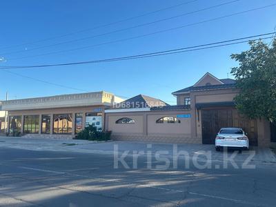 Отдельный дом · 8 комнат · 400 м² · 16 сот., Желтоқсан 210 — Ташкентская за 240 млн 〒 в Таразе