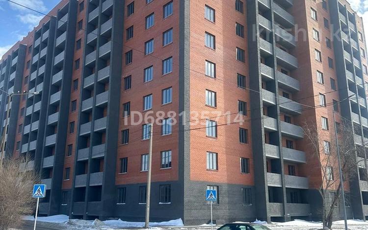 2-комнатная квартира, 61 м², 9/10 этаж, Луначарского 49 — Район квазара за 16.5 млн 〒 в Павлодаре — фото 6