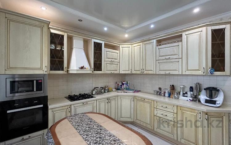 4-бөлмелі пәтер · 132.7 м² · 5/5 қабат, мкр. Алтын орда, бағасы: 44 млн ₸ в Актобе — фото 43