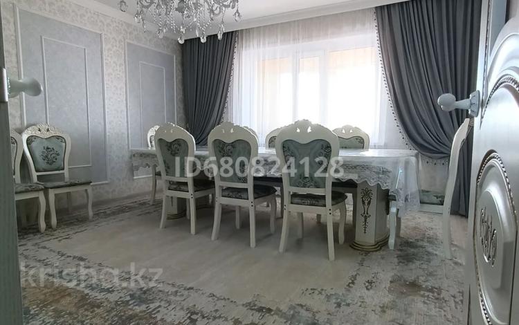 4-комнатная квартира, 98 м², 5/5 этаж, Сары-арка 12 за 30 млн 〒 в Жезказгане — фото 2