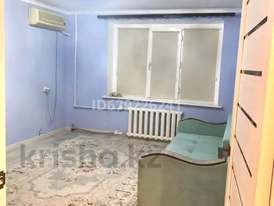 2-бөлмелі пәтер, 55 м², 3/5 қабат ай сайын, мкр Центральный 112 — Махамбета - Валиханова, бағасы: 150 000 〒 в Атырау, мкр Центральный