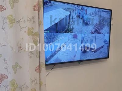 Отдельный дом · 6 комнат · 300 м² · 8 сот., мкр Балауса, Бикен Римова 2 — Угол Естелеу Копбаева за 55 млн 〒 в Атырау