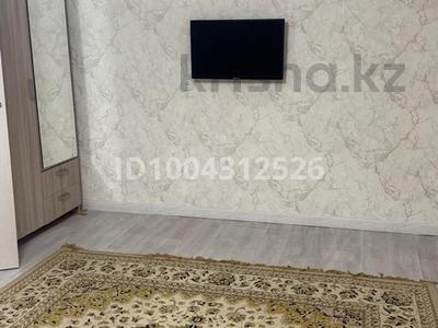 1-комнатная квартира · 45 м² · 3/5 этаж, 15-й мкр 45 за 12 000 ₸ в Актау