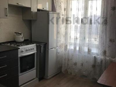 1-комнатная квартира, 36 м², 2/5 этаж помесячно, Украинская за 95 000 〒 в Петропавловске