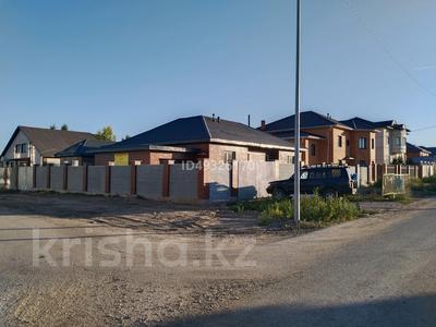 Отдельный дом · 4 комнаты · 153 м² · 10 сот., 3 мкр 52 за 106.5 млн ₸ в 