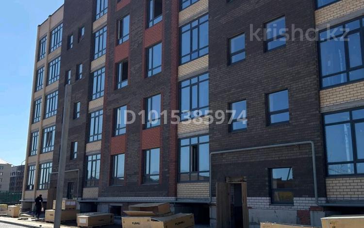 1-комнатная квартира · 50 м² · 2/5 этаж, мкр. Алтын орда за 19.7 млн ₸ в Актобе — фото 2