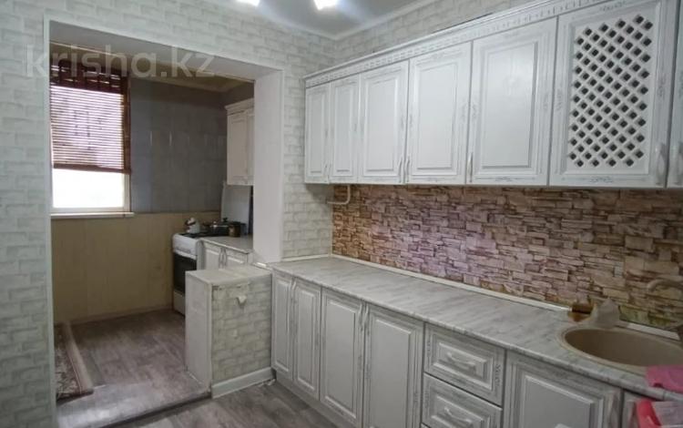 3-комнатная квартира · 70 м² · 4/5 этаж, 12-й мкр 27 за 19 млн ₸ в Актау — фото 2