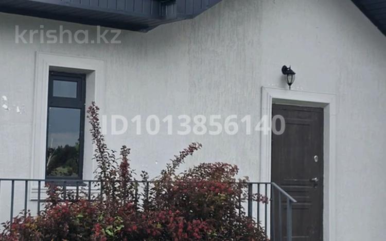 Отдельный дом · 4 комнаты · 140 м² · 7.74 сот., Мкр. Самал 2/59 — Burabay Grand Village за 60 млн ₸ в Бурабае — фото 2